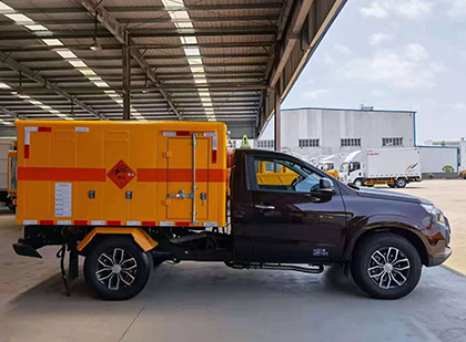 海盐爆破器材运输车